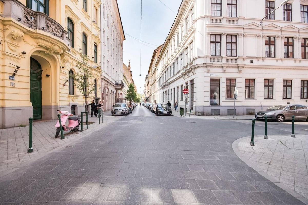 Brody Holiday-calm And Comfort With Two Double Bed * Budapest